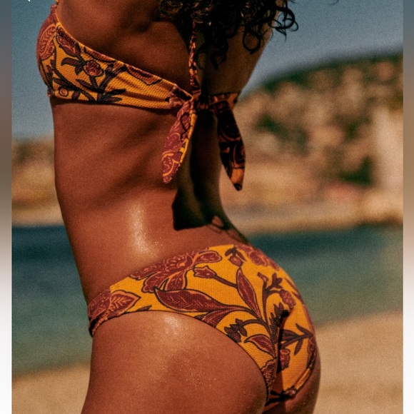 Sezane Palmera Bikini Top and Bottom - Picture 5 of 10